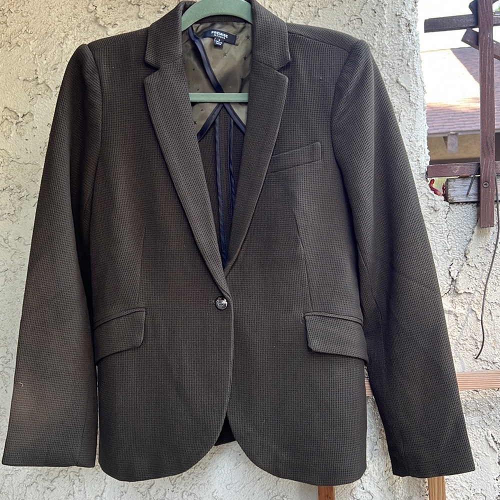 women’s PREMISE STUDIO blazer size 8
